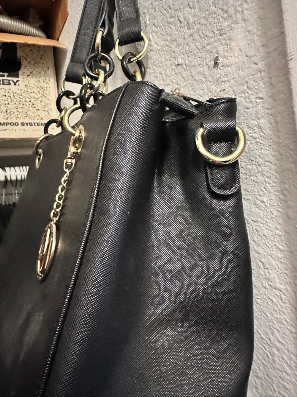 Mía K. Farrow Black Structured Tote Bag with Gold-Tone Hardware